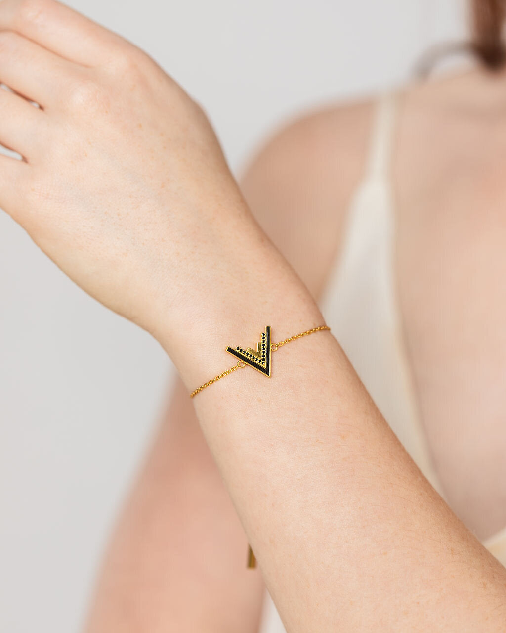 Valor Bracelet (Gold)