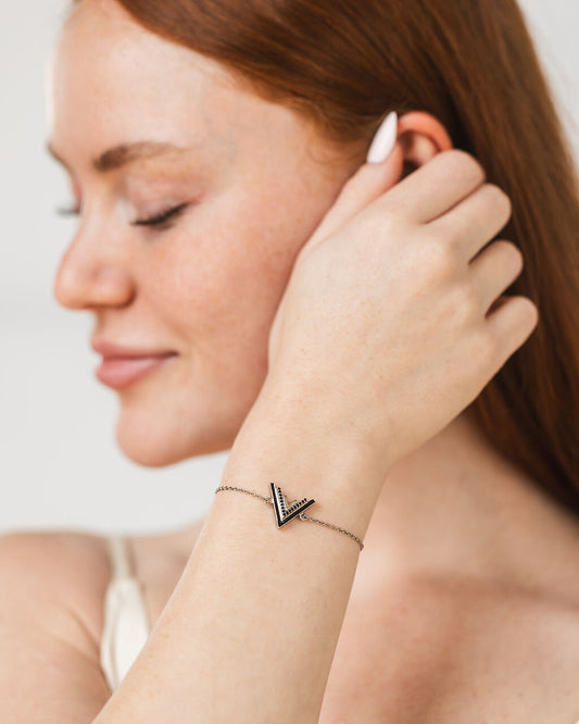 Valor Bracelet (Silver)