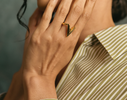 Valor Ring (Gold)