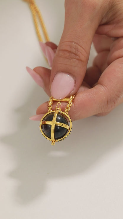 Orbis Necklace
